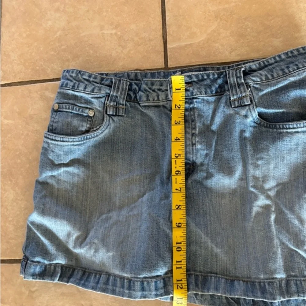 Vintage /Y2K‎ No Boundaries Denim Mini Skirt - Picture 4 of 5